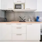 Cozy Apartment 4People - Canal St Martin & Republique